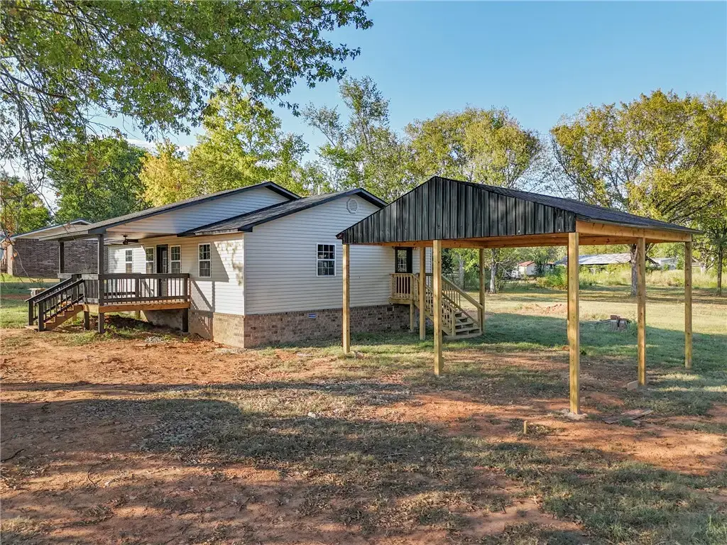 313 E 3 Rd Street, Lamar