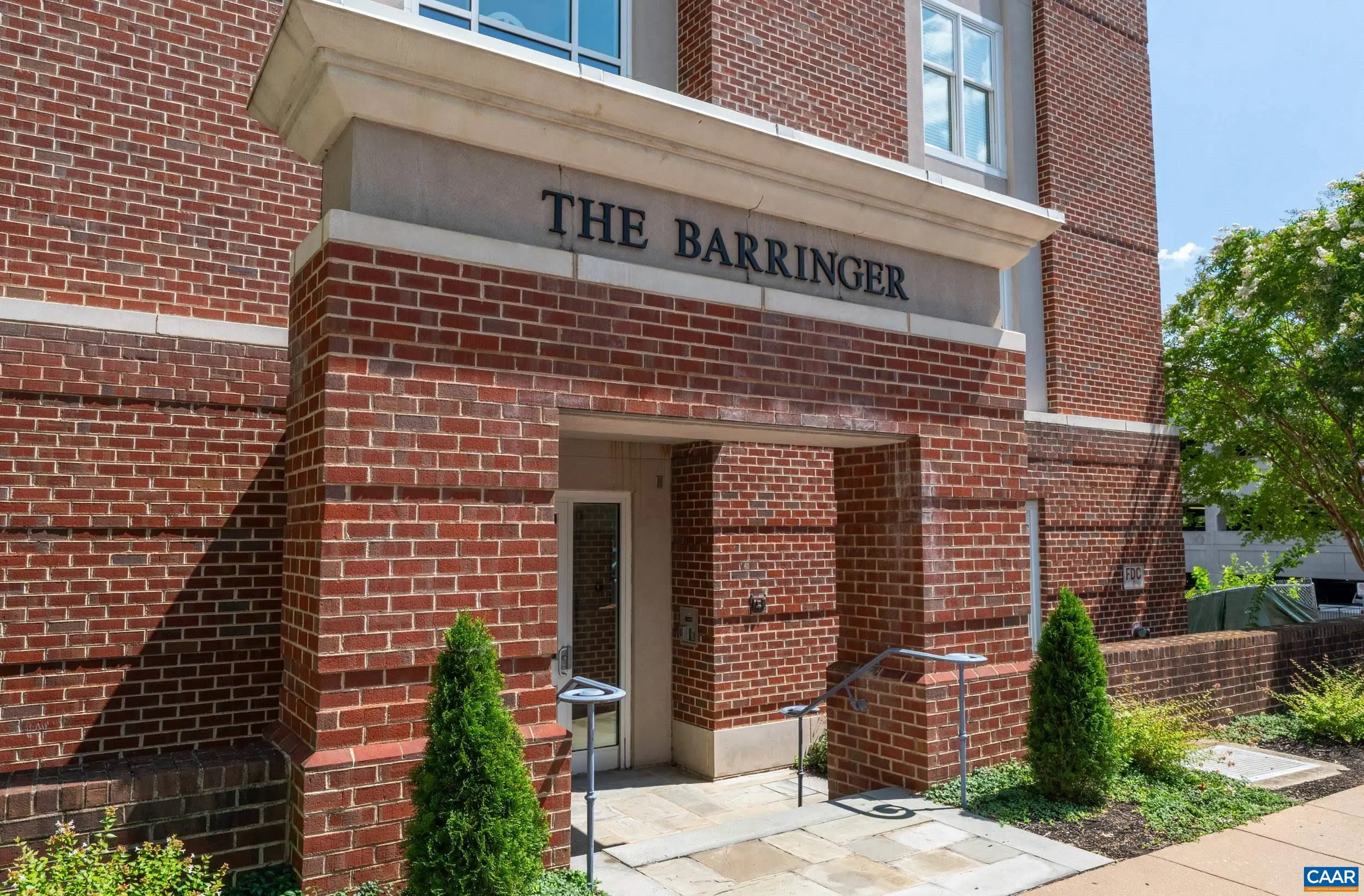 428 Monroe Ln 210, Charlottesville