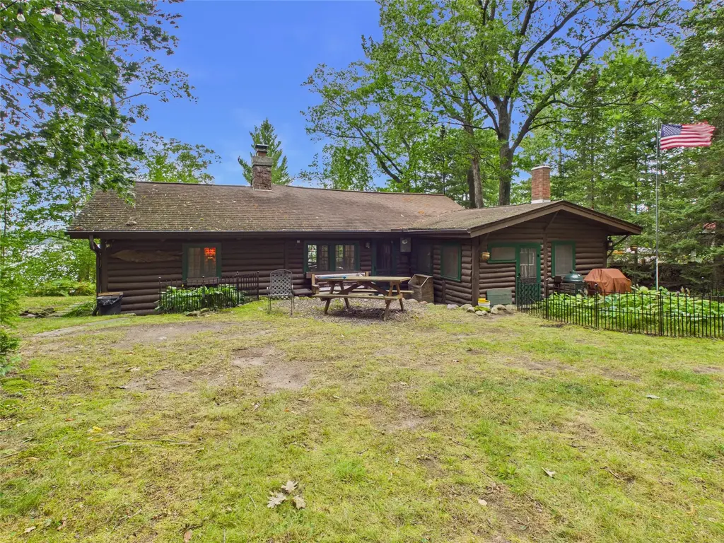 15458 W Victory Heights Circle, Stone Lake