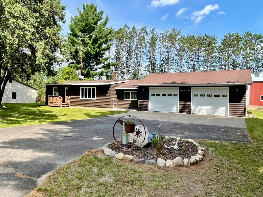 N10012 Dardis Lake Ln, Phillips