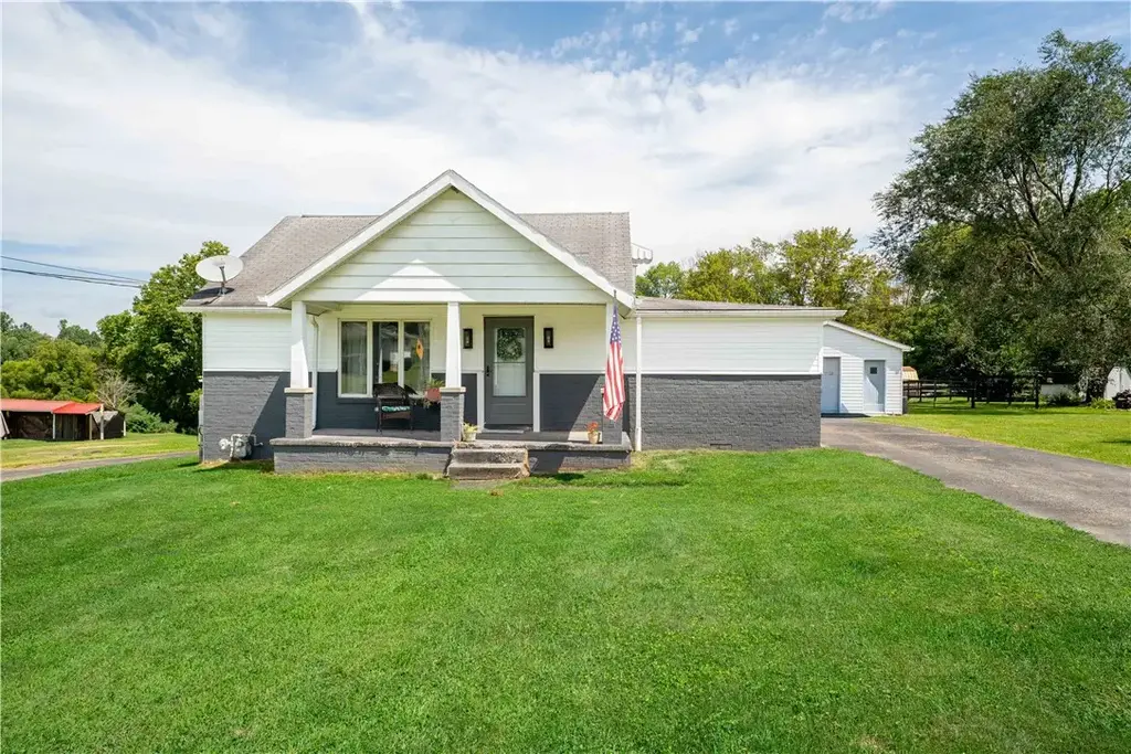 1752 Eighty Eight Road , Greensboro