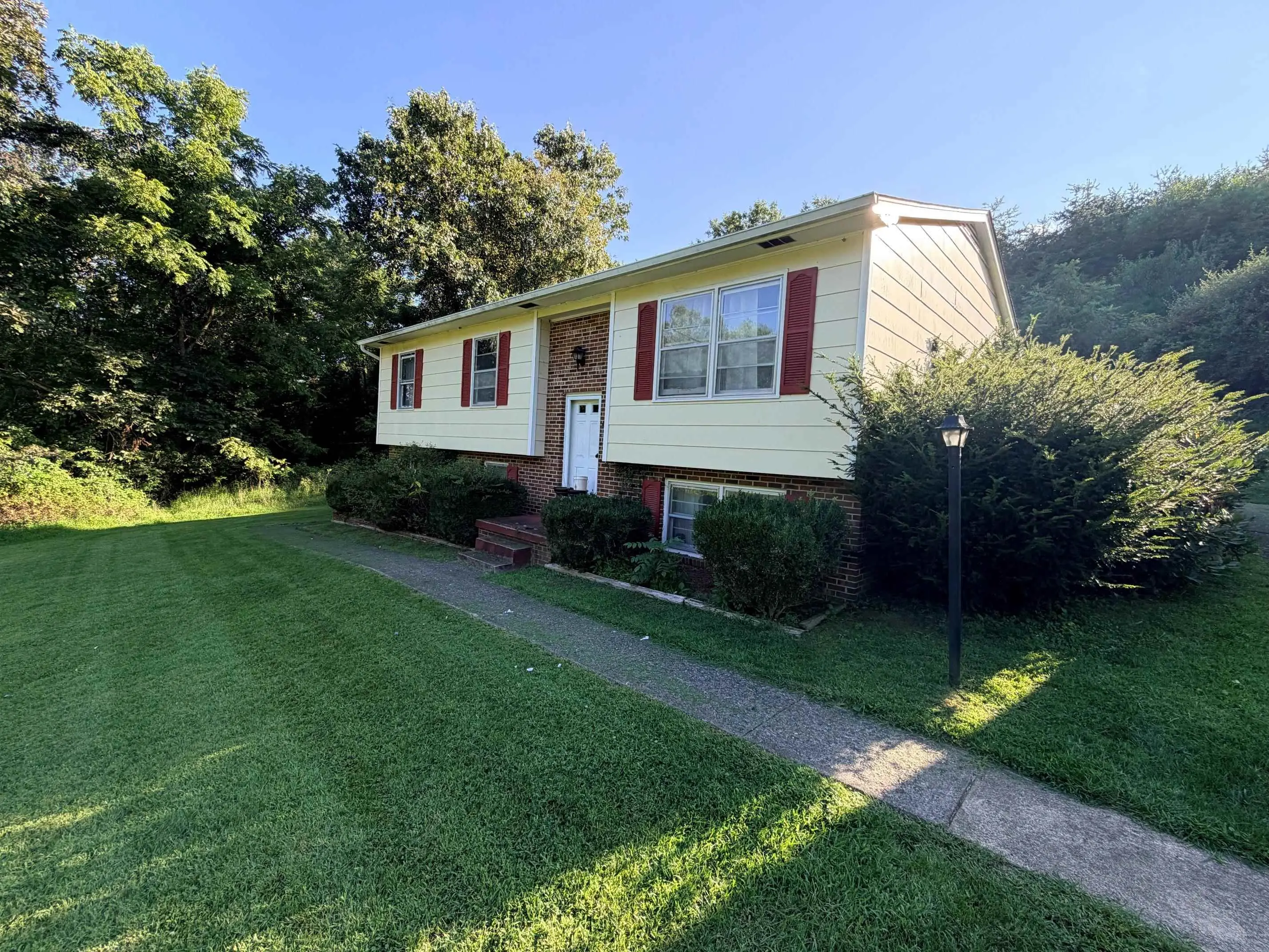 400 Hancock St, Craigsville