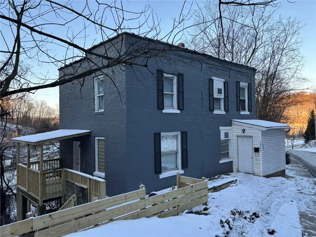 1320 Pioneer Avenue , Brookline
