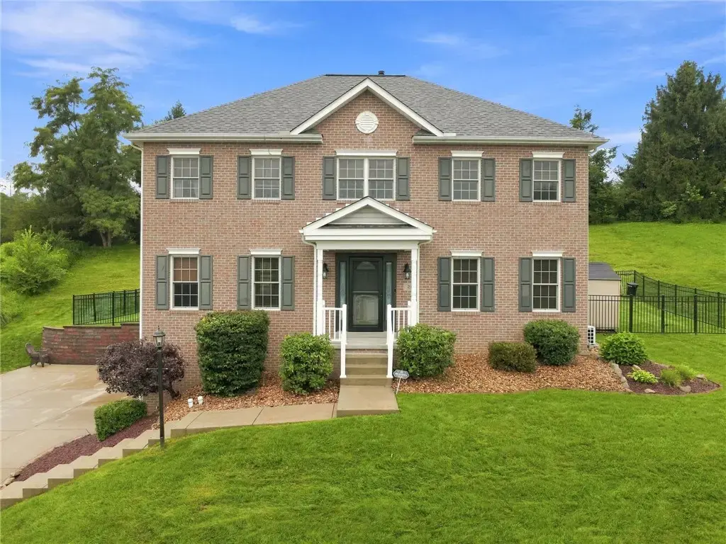 214 Murdock Way, Hempfield