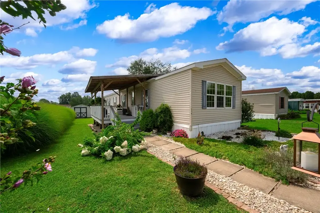 170 Rolling Valley Lane , Connoquenessing