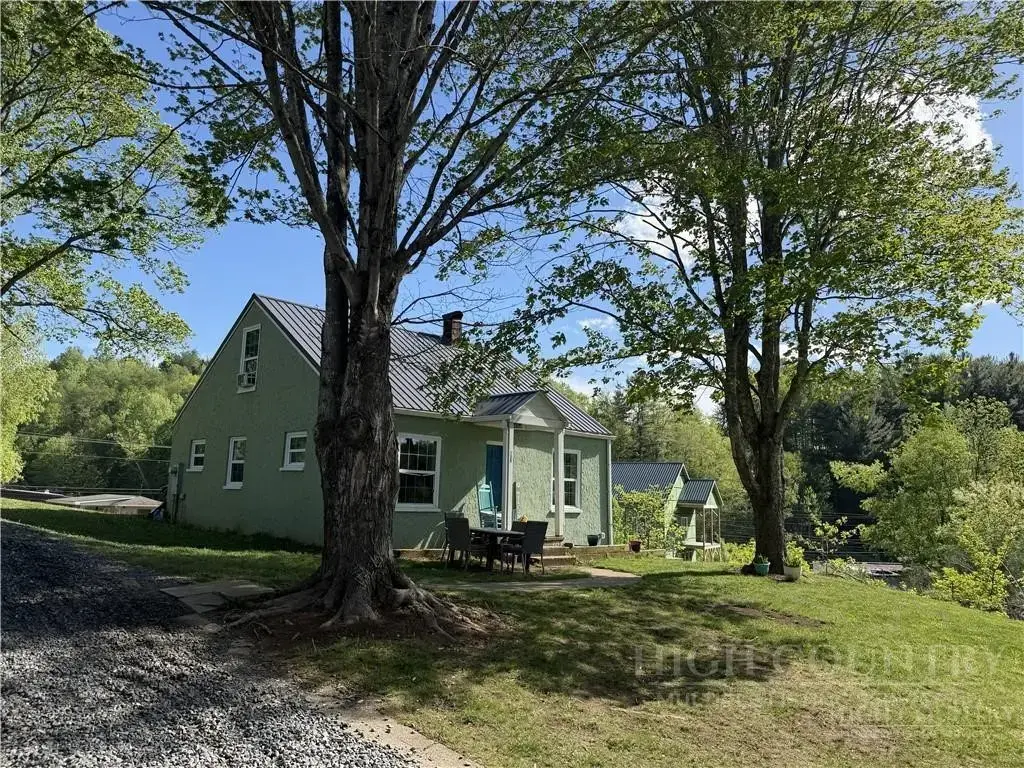 130 Bluegrass Drive, West Jefferson