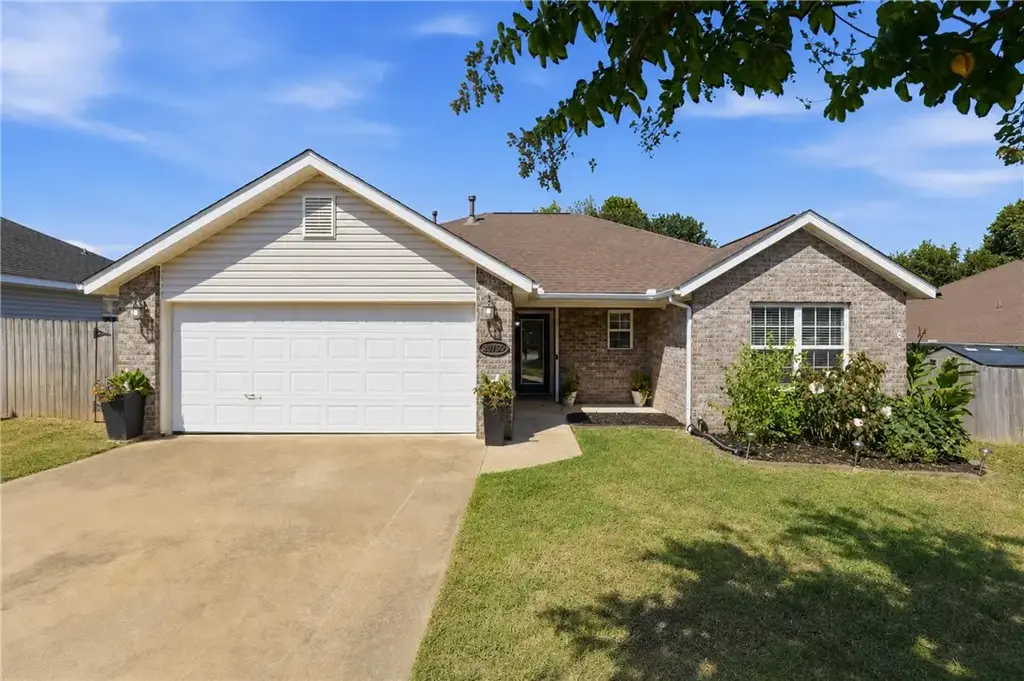 20765 Justin Drive, Springdale