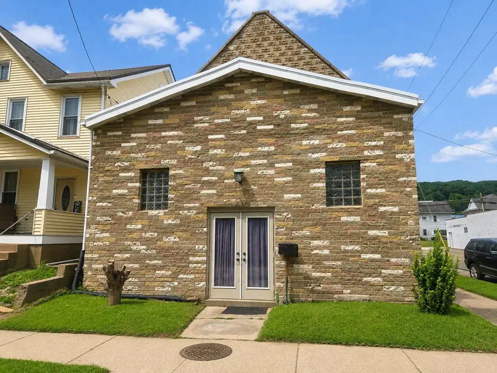 539 4th Avenue , Ford City Boro