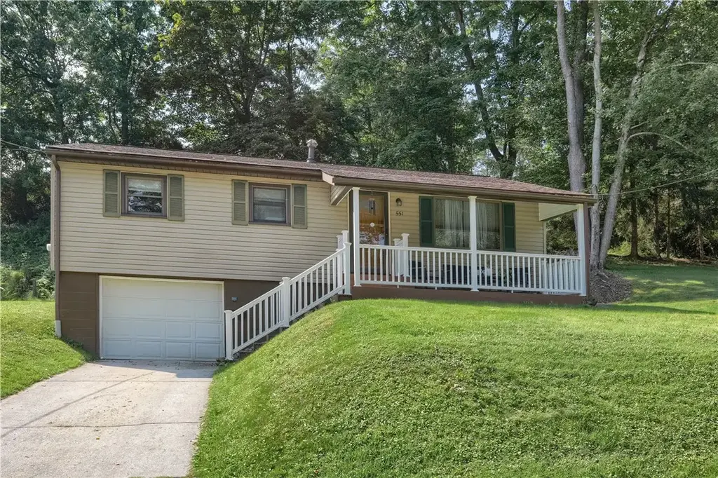 551 Bluff Street, Westmont Hilltop School District