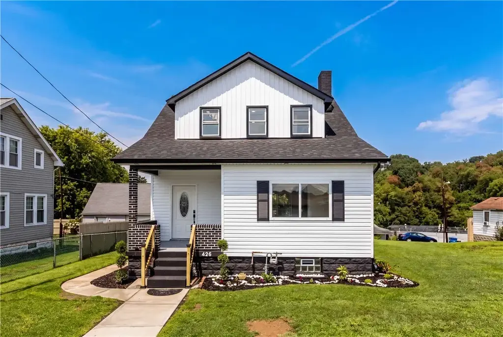 425 Peterson Street , McKeesport