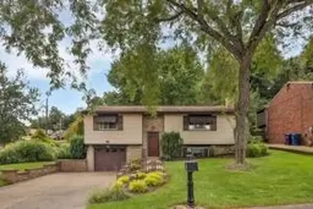 708 Regency Drive , Plum Boro