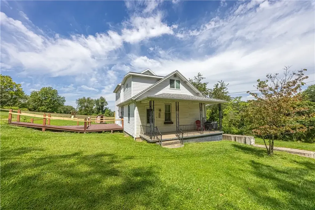 577 Woodside Old Frame Road , Nicholson