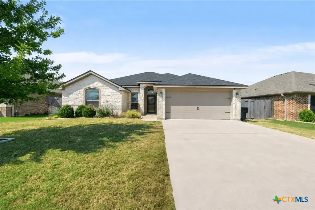 1818 Broken Shoe Trail, Temple