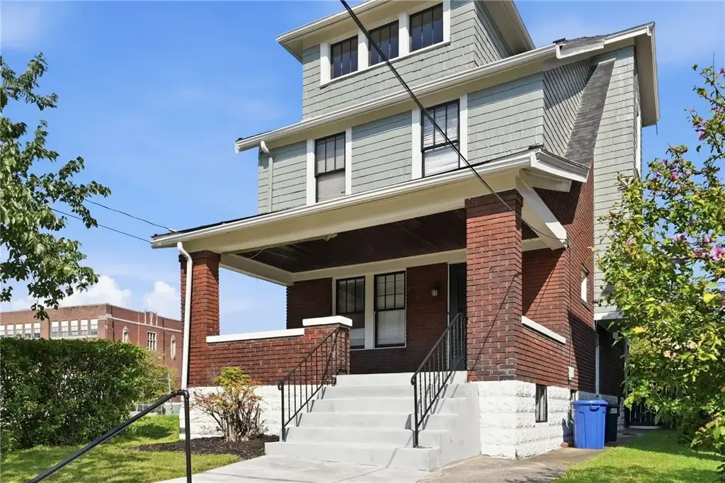 109 Atlantic Avenue , Friendship Park
