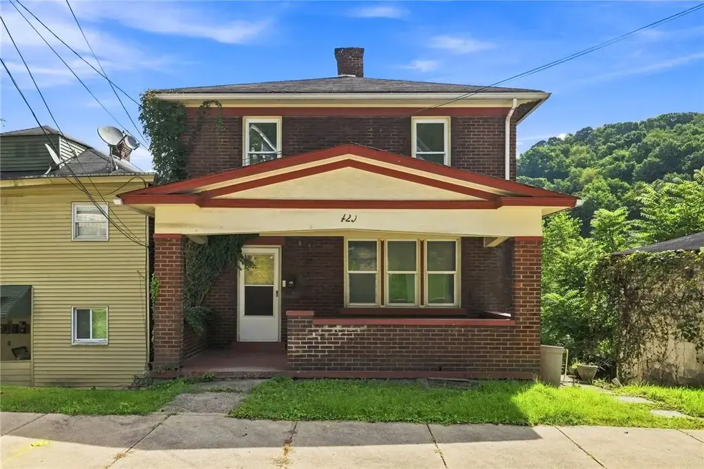 429 Card Avenue, Wilmerding
