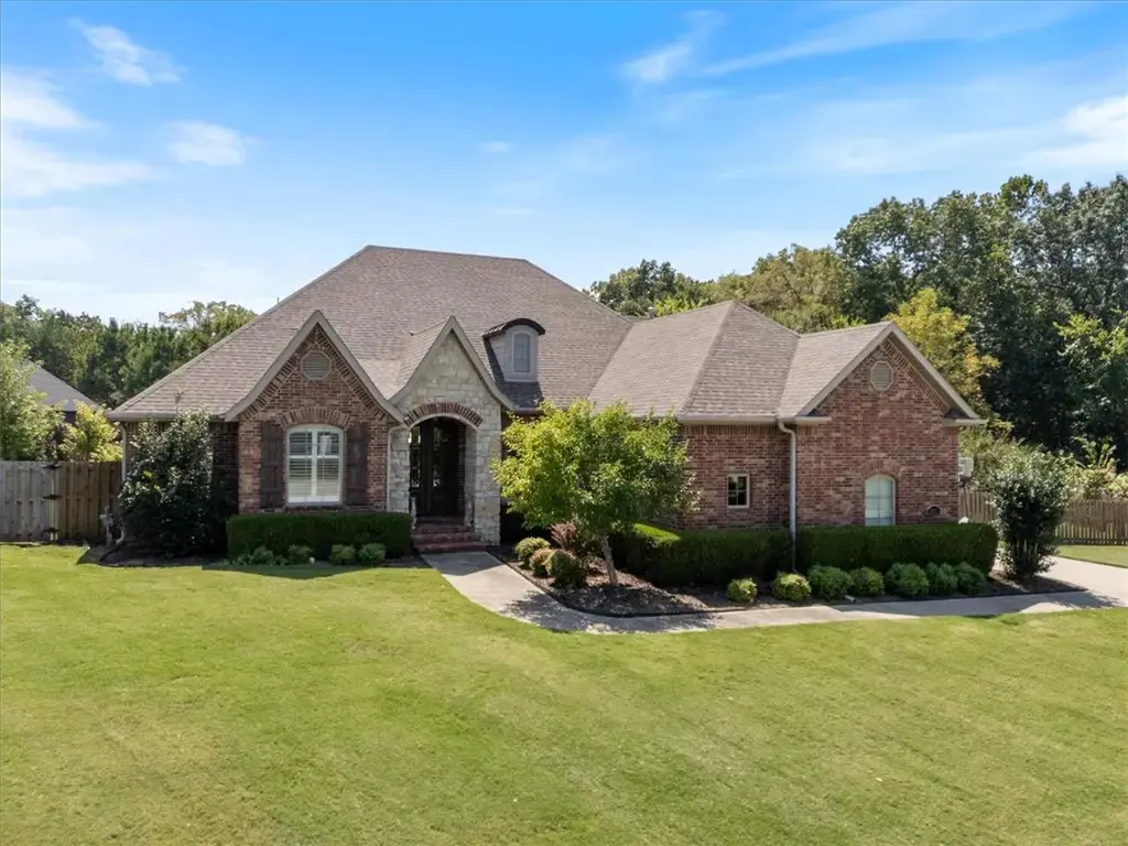 2857 Pebblestone Drive, Fayetteville