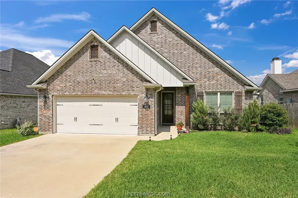 4011 Brownway, College Station