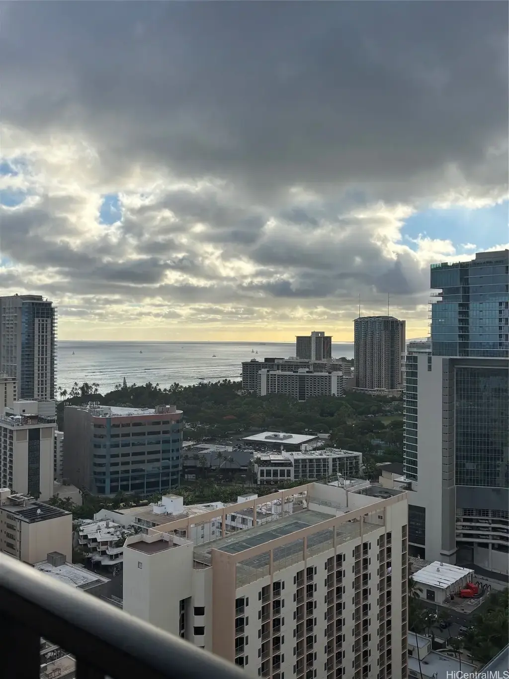 475 Atkinson Drive # 1606, Honolulu