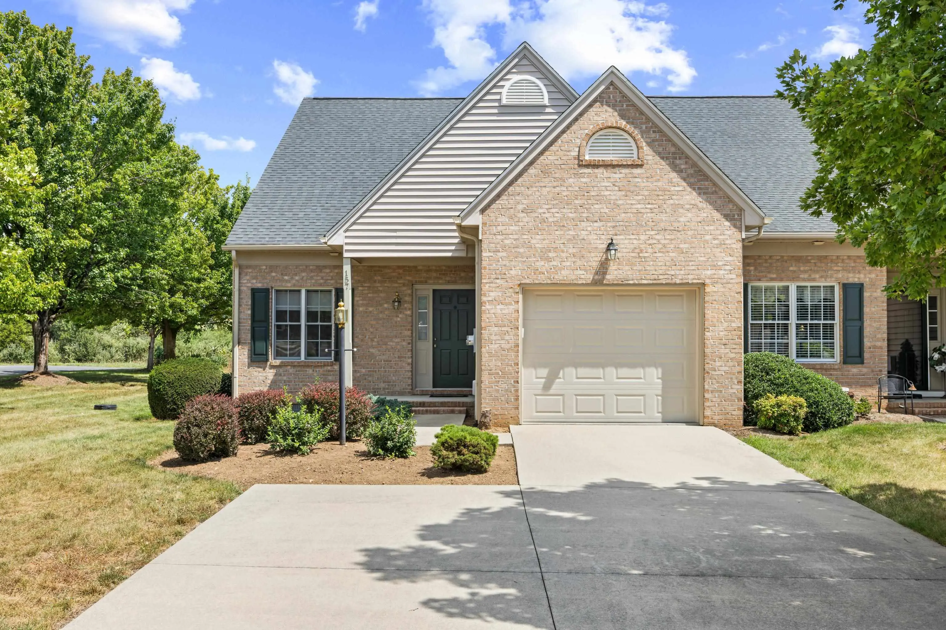 157 Bryant Dr, Waynesboro