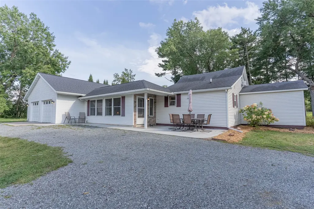 N51534 Buffalo Road, Osseo