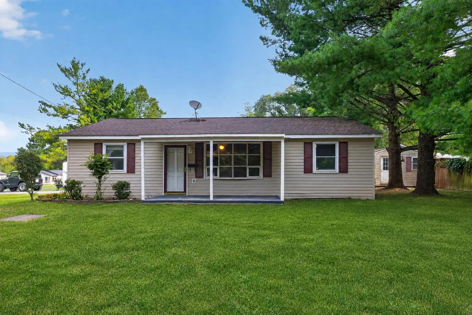 106 Minna Dr, Shenandoah
