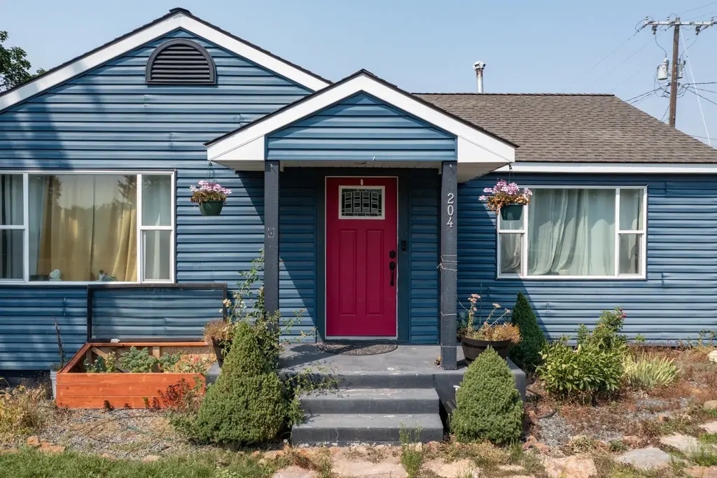 204 South Avenue, Stevensville
