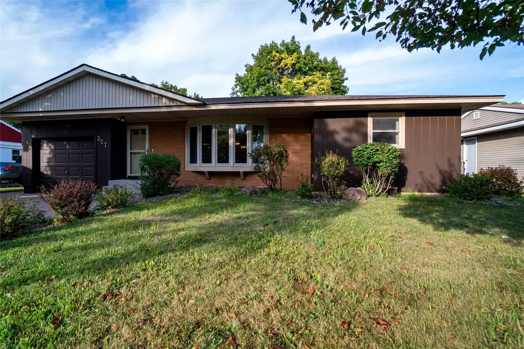 327 Marshall Street, Chippewa Falls