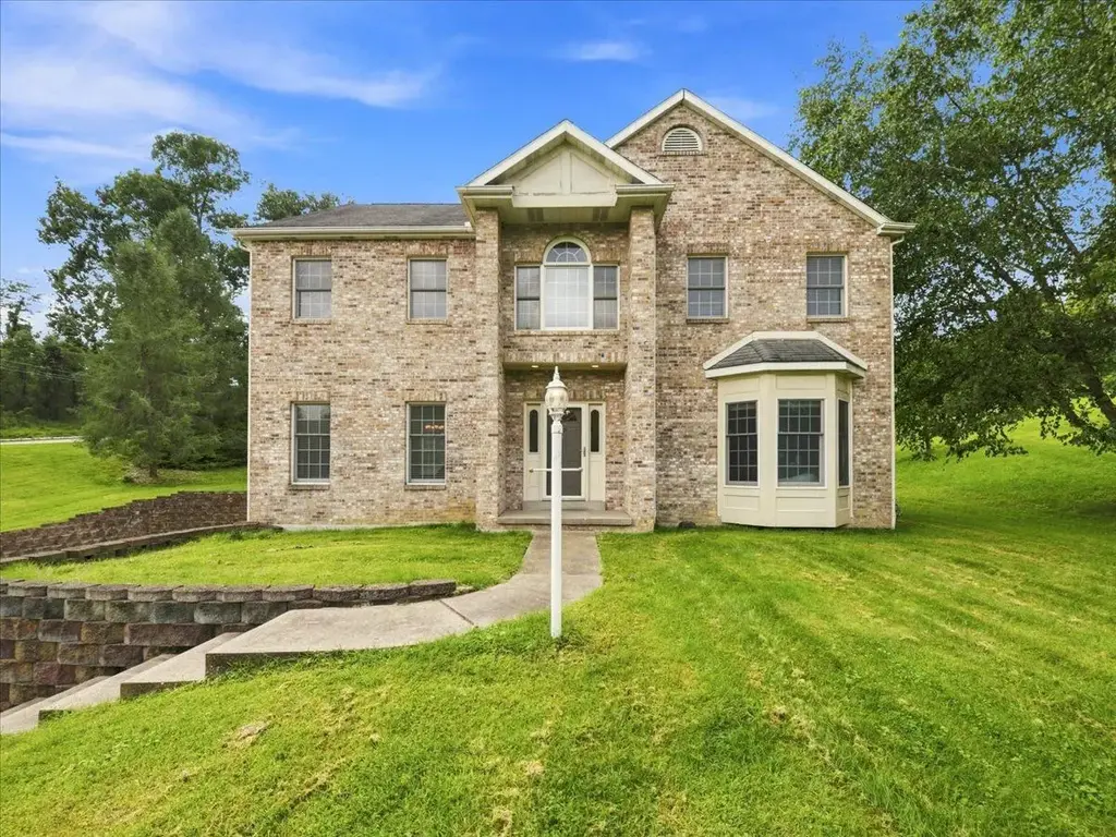 102 Hidden Oak Drive, Adams