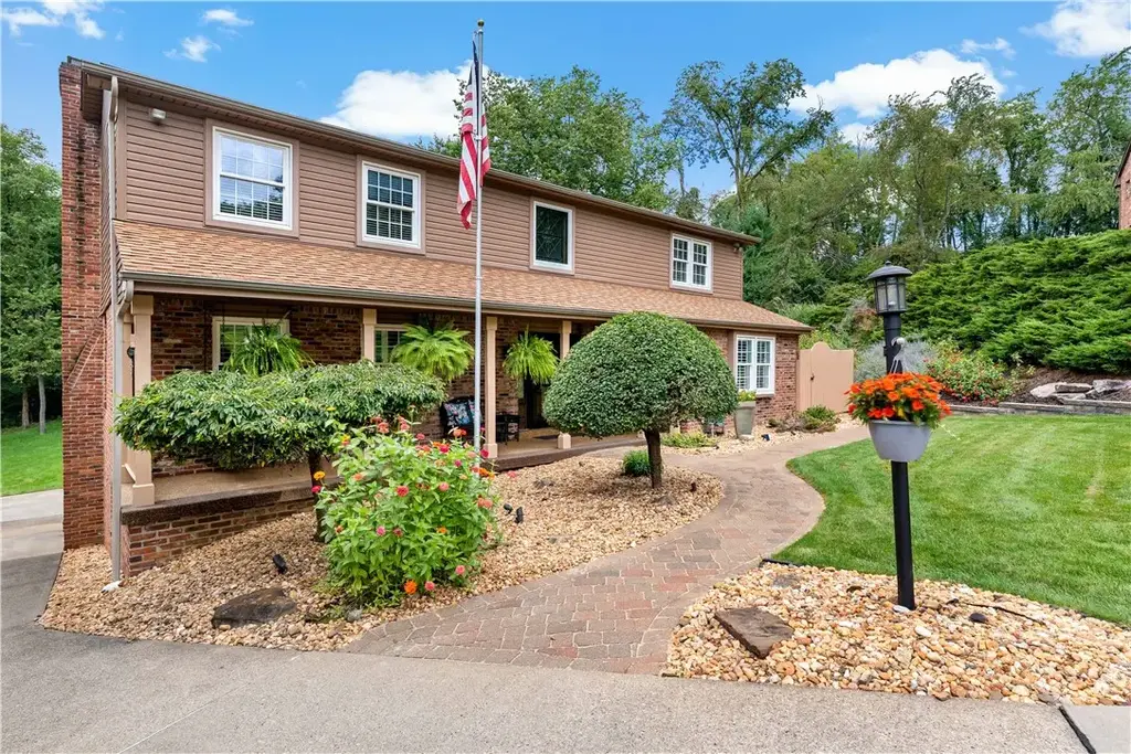 100 Springhouse Drive, Jefferson Hills