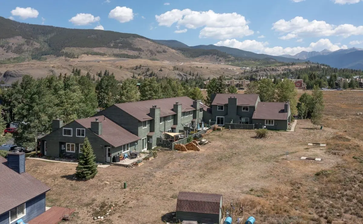 258 Cove Boulevard 11, Dillon