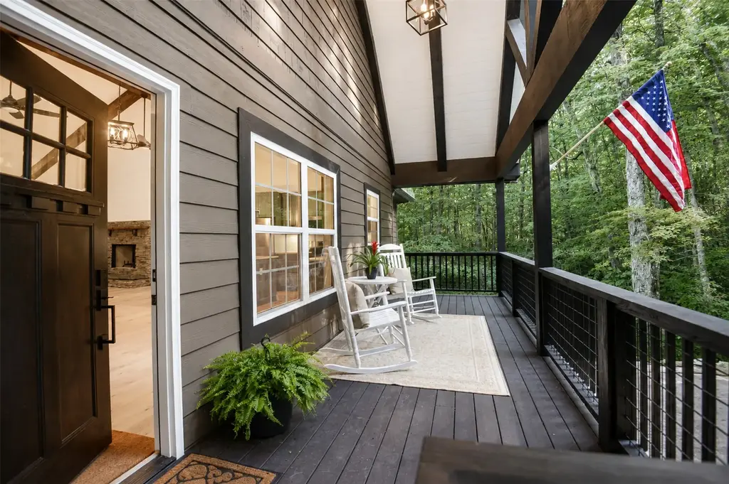 110 Toxaway Lane, Sapphire