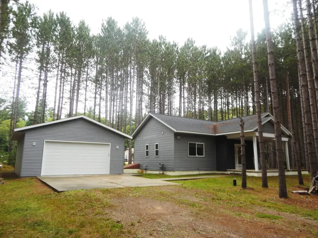 4366 Pine Breeze Way, Eagle River