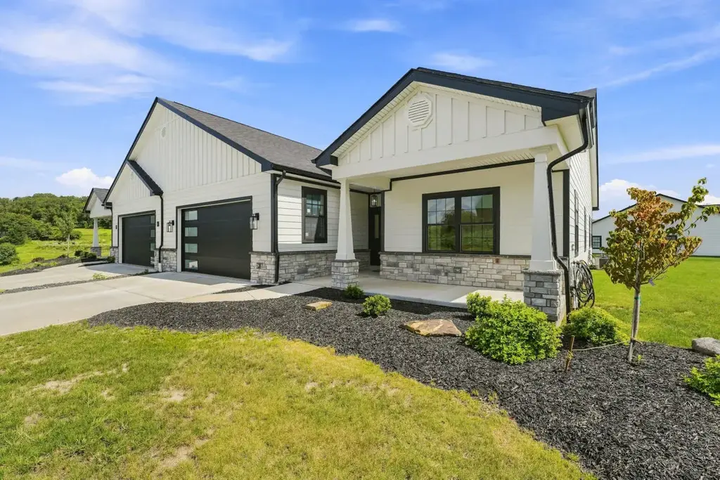 413 Raymaley Road #103, Penn