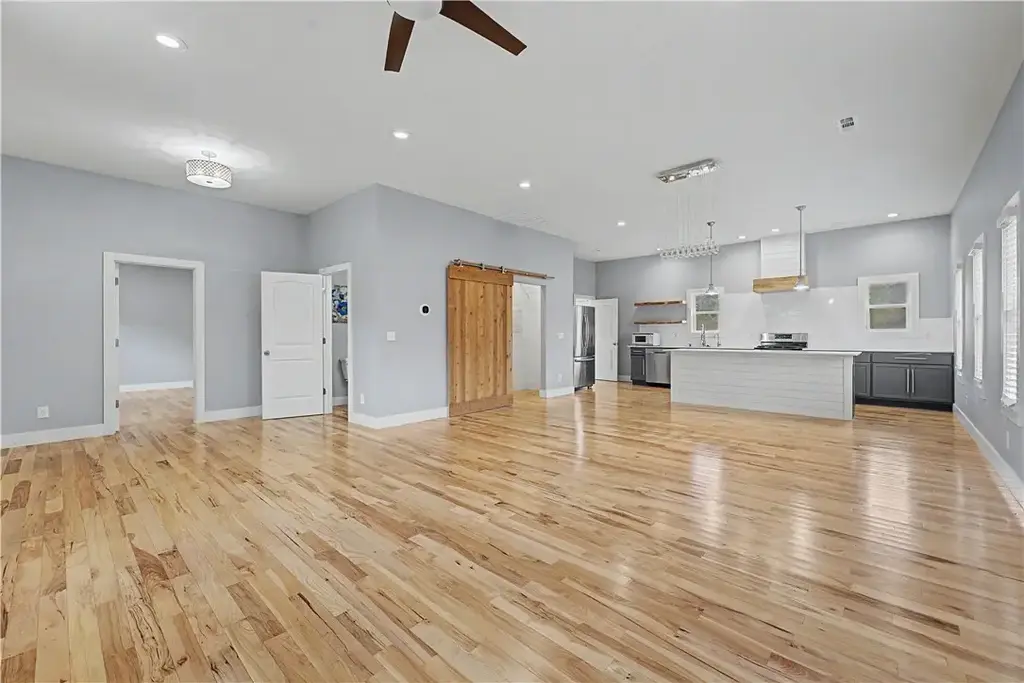 871 Foothills Drive, Fayetteville