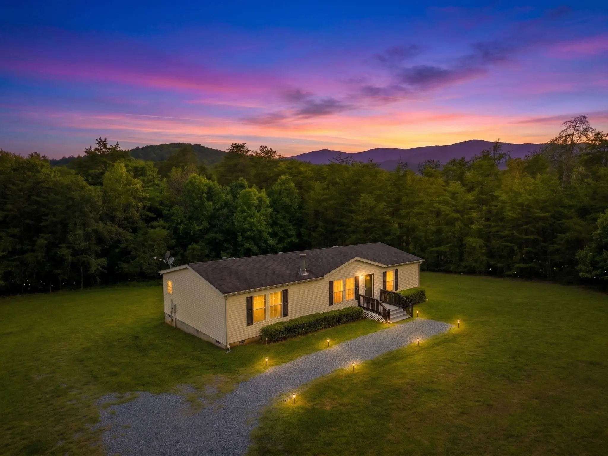 1508 Pughs Store Rd, Afton
