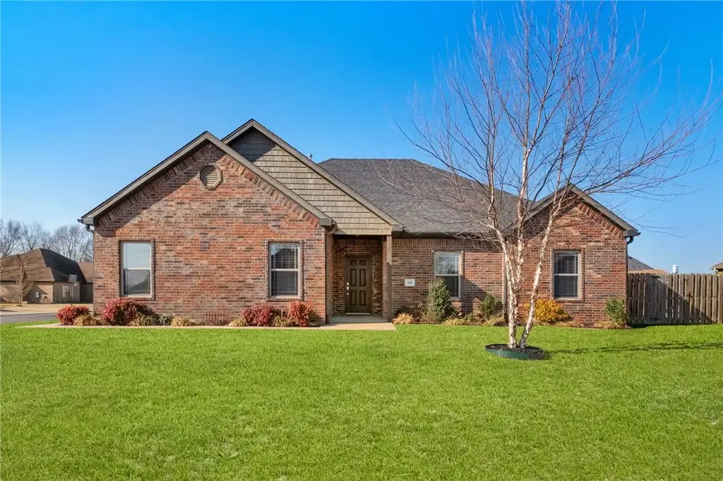 555 Harrison Street, Pea Ridge