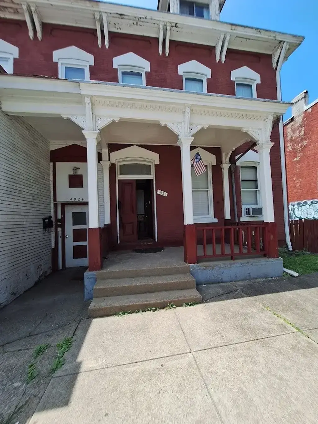 4922 Liberty Avenue , Bloomfield