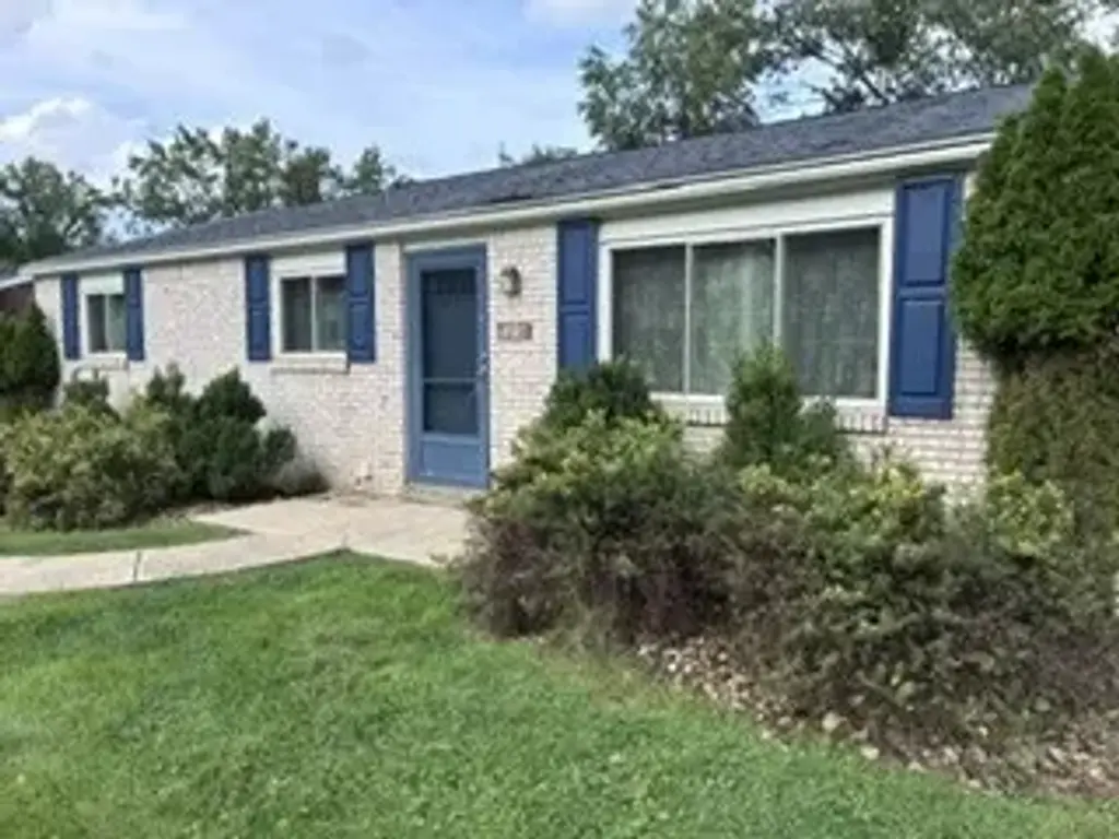 1120 O Block Road, Plum Boro