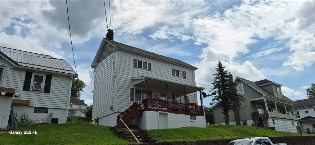 904 Jefferson Street , Connellsville