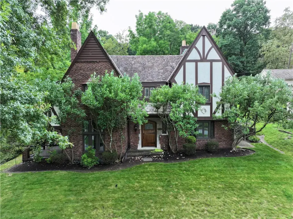1934 Ardmore Boulevard , Forest Hills Boro