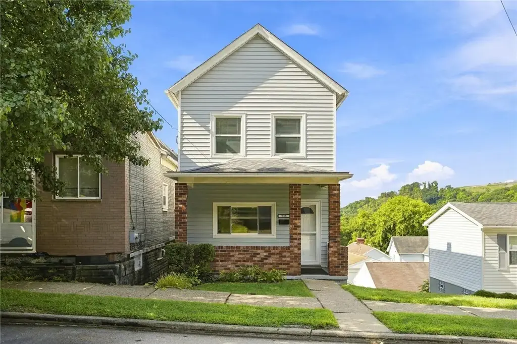 535 10th Street , Pitcairn