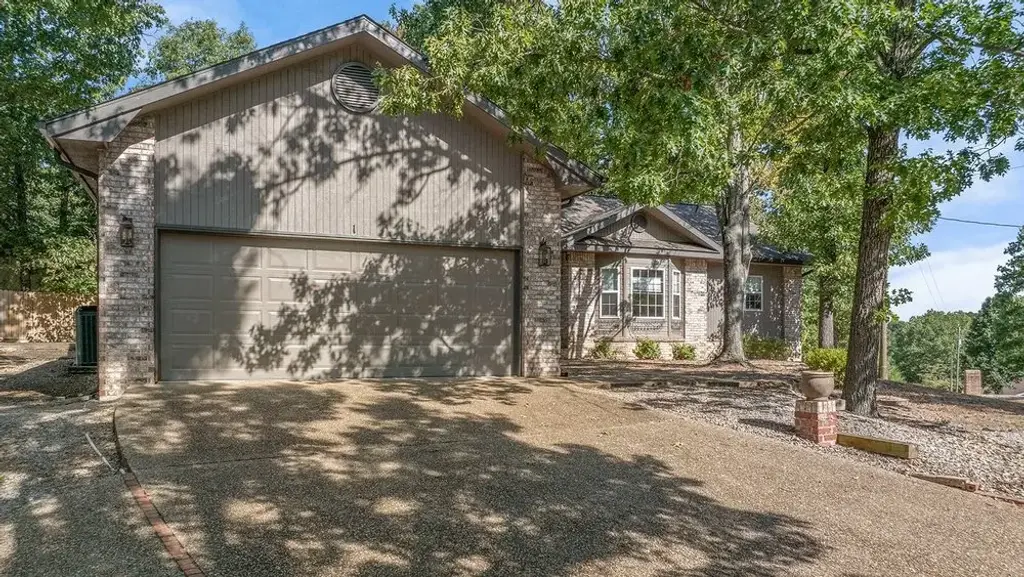 1 Breton Way, Bella Vista