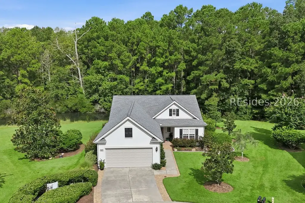 10 Baybridge Court, Bluffton
