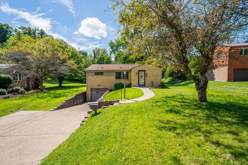 5106 Earlsdale Road, Whitehall