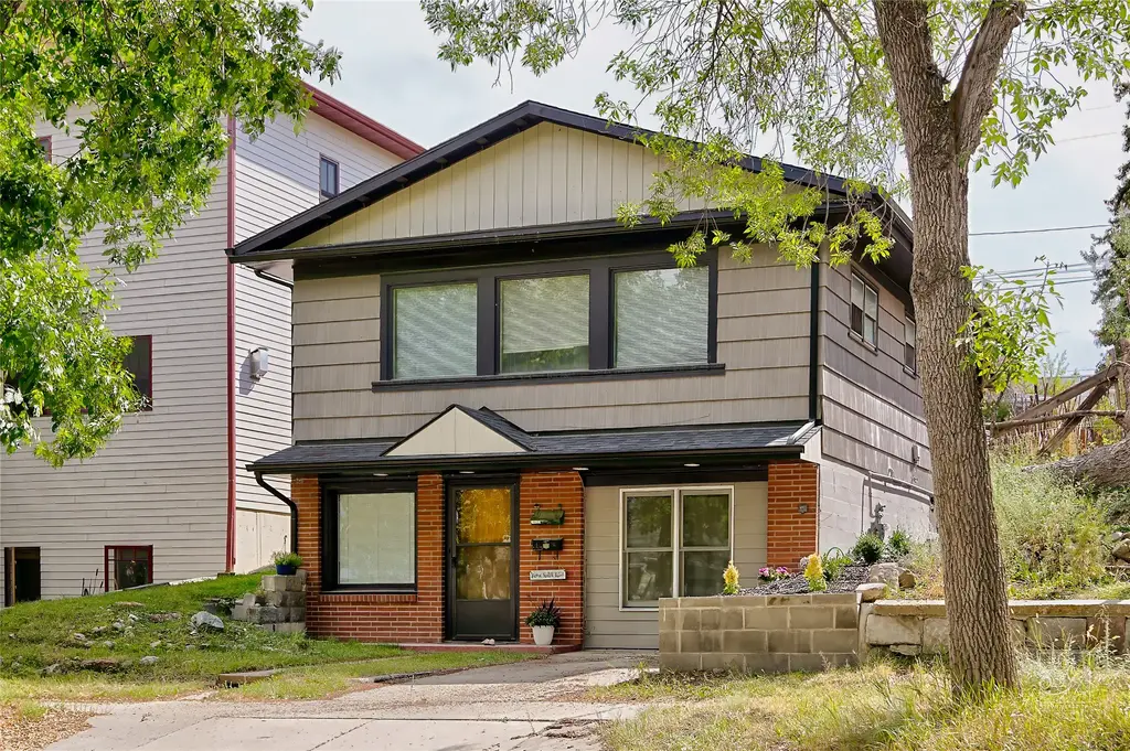 839 E Broadway Street, Helena