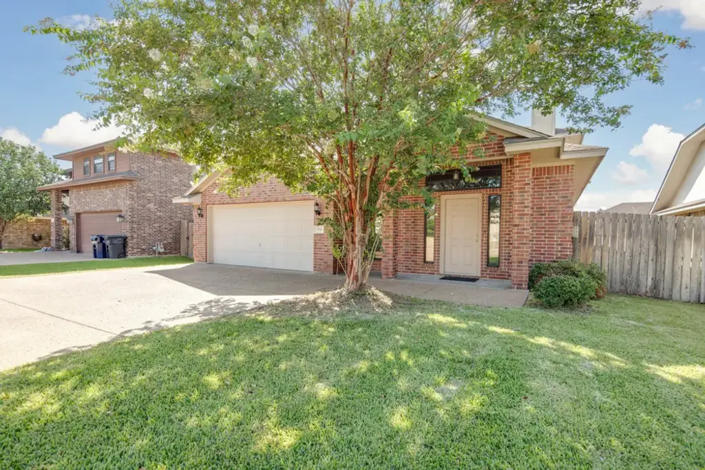 914 Dove Landing Avenue, College Station