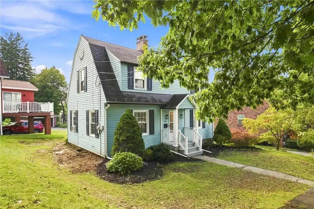 308 Thoburn Street, Westmont Hilltop School District