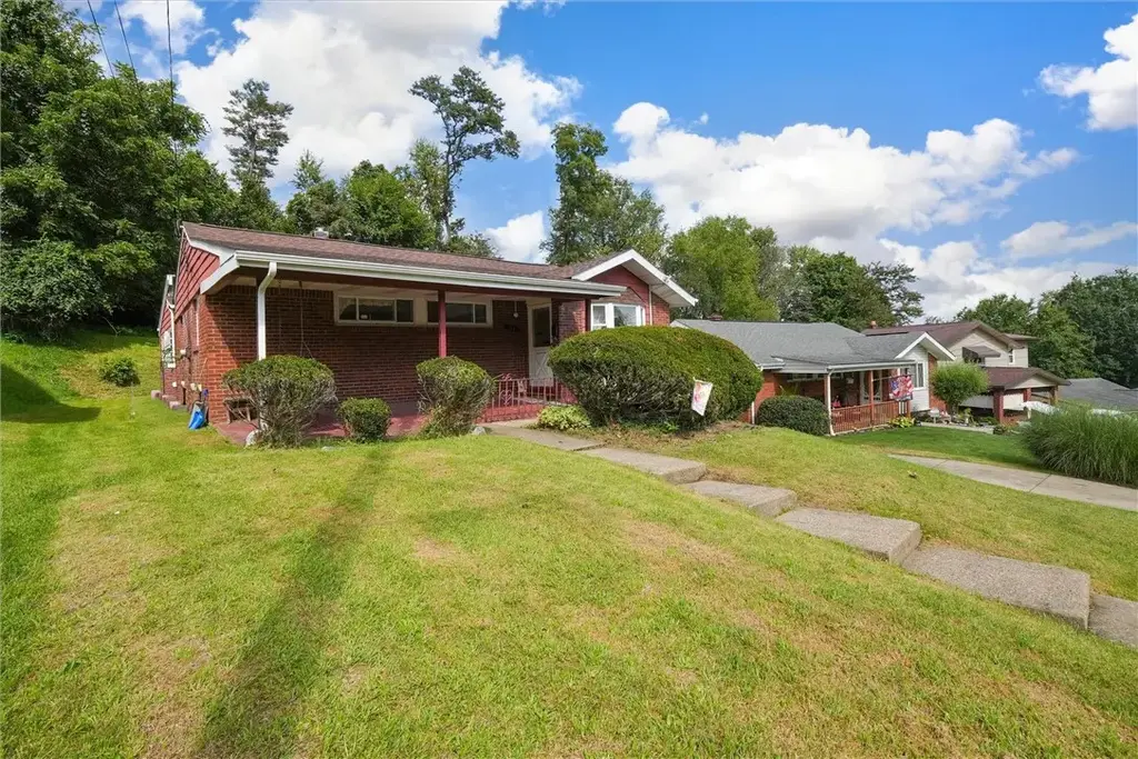 150 Queenston Drive , Wilkins