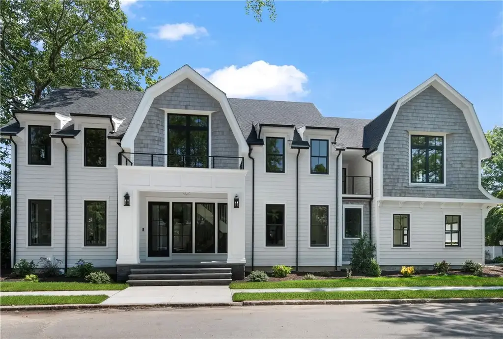 251 Slater Ave, Providence