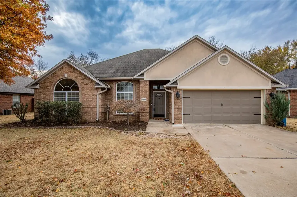 3800 8th Street, Bentonville